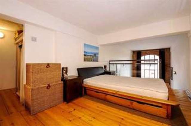  Image of 1 Bedroom Flat for sale at Bow Quarter, E3 2UL