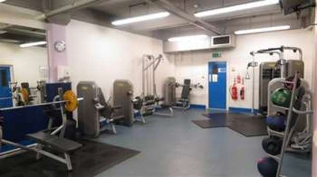  Image of 1 Bedroom Flat for sale at Bow Quarter, E3 2UL