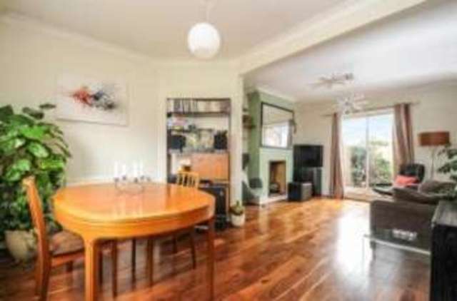  Image of 4 Bedroom Terraced for sale at West Wickham  West Wickham, BR4 0JY
