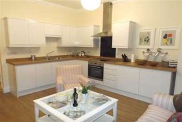  Image of 1 Bedroom Flat to rent at Midhurst, GU29 9LU