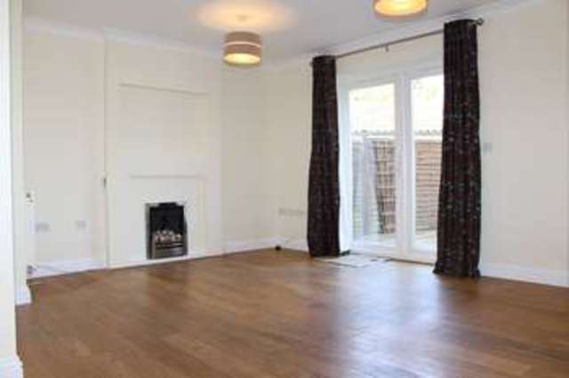  Image of 3 Bedroom Semi-Detached to rent at Burwell Cambridgeshire, CB25 0AJ