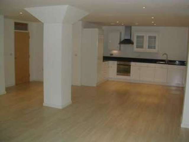  Image of 2 Bedroom Flat to rent at 59 Norwich Road  Ipswich, IP1 2EP