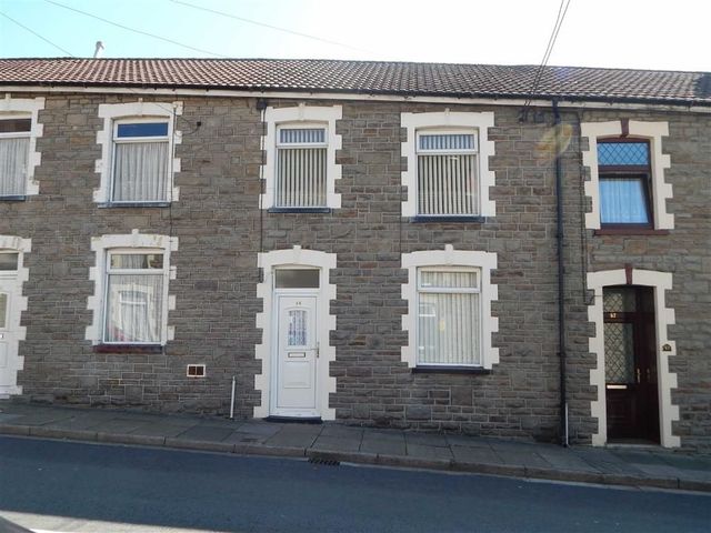  Image of 3 Bedroom Property for sale at Park Street Abercynon Abercynon, CF45 4PF