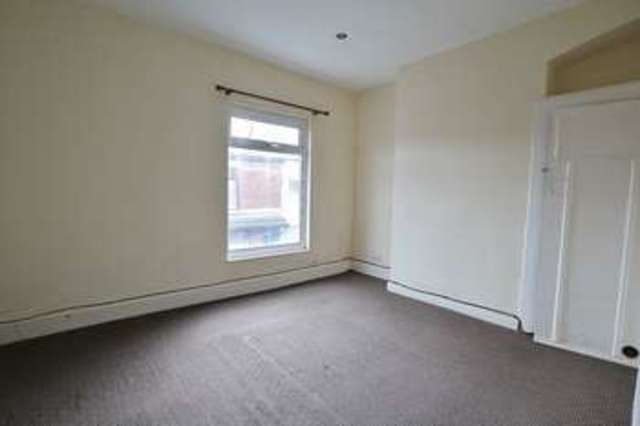  Image of 3 Bedroom Terraced for sale at Pavillion Crescent Worthing Street Hull, HU5 1PU