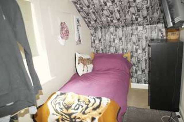  Image of 3 Bedroom Semi-Detached for sale at Pelsall Lane Rushall Walsall, WS4 1NQ
