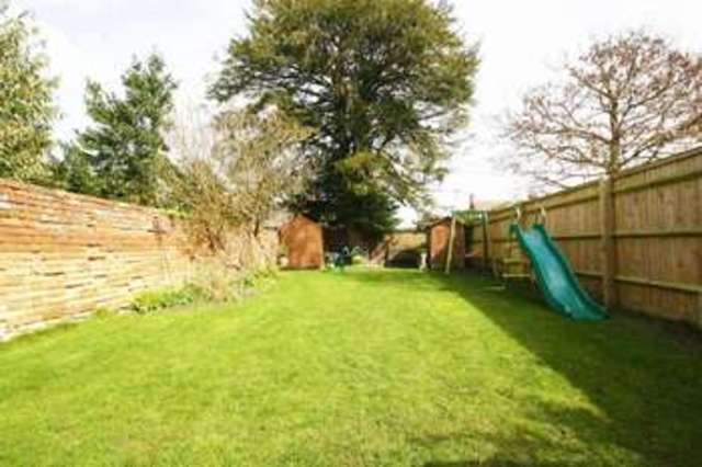  Image of 3 Bedroom Detached for sale at Pleck Lane  Kingston Blount, OX39 4RU