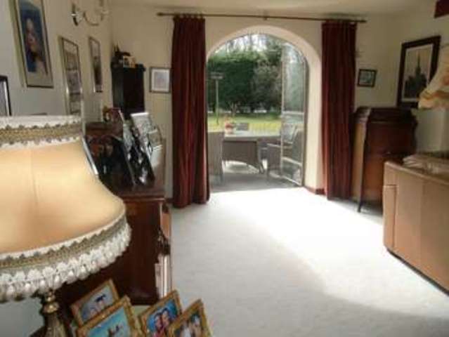  Image of 5 Bedroom Detached for sale at Buxton Derbyshire Burbage, SK17 6UZ
