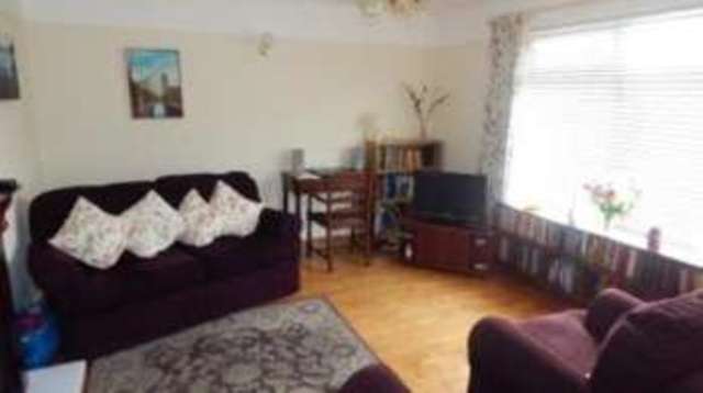  Image of 2 Bedroom Bungalow for sale at Burtonwood Warrington Burtonwood, WA5 4PR
