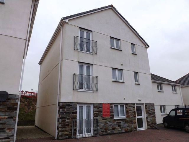  Image of 2 Bedroom Flat to rent at Springfields Bugle St. Austell, PL26 8JW