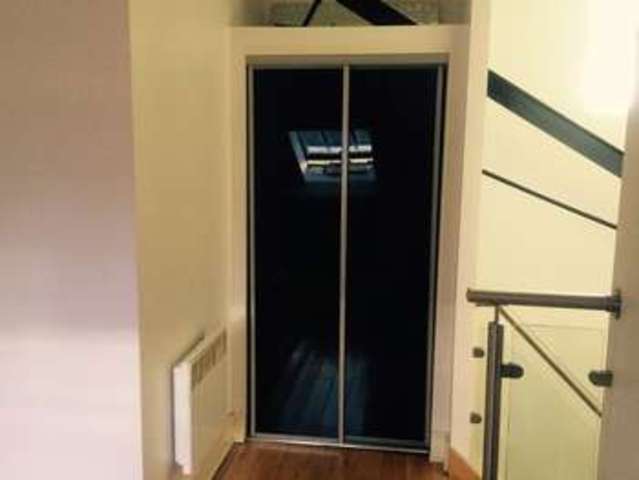  Image of 1 Bedroom Flat to rent at St. Peters Street  Huddersfield, HD1 1EX