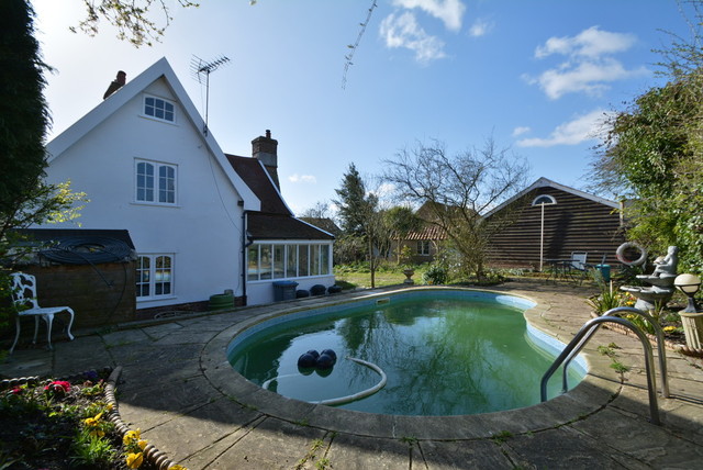  Image of 3 Bedroom Farm House for sale at Back Road Wenhaston Halesworth, IP19 9DZ