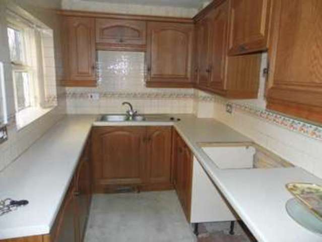  Image of 1 Bedroom Terraced for sale at Bradford West Yorkshire Bradford, BD10 9AY