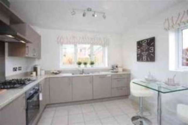  Image of 4 Bedroom Detached for sale at Stone Cross Lane North Lowton Lowton, WA3 2SH