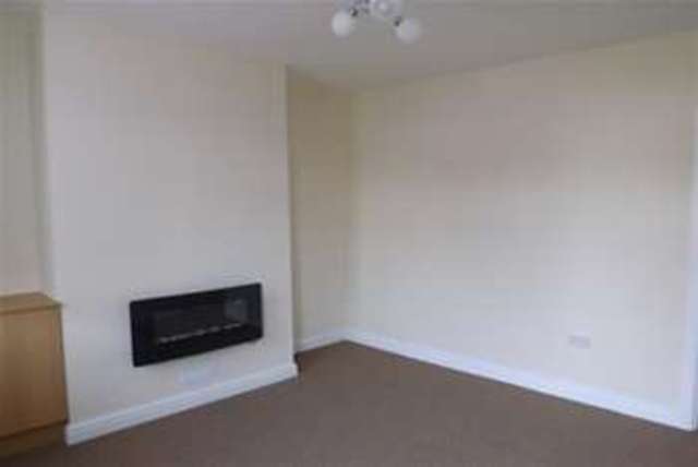  Image of 3 Bedroom Detached to rent at Sutton-in-Ashfield, NG17 2NG
