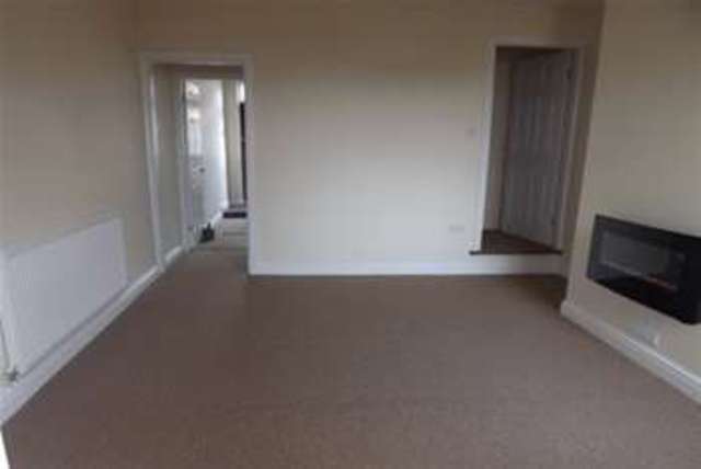 Image of 3 Bedroom Detached to rent at Sutton-in-Ashfield, NG17 2NG