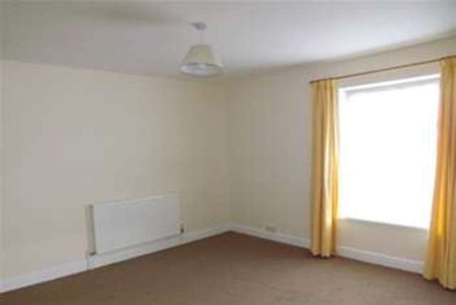  Image of 3 Bedroom Detached to rent at Sutton-in-Ashfield, NG17 2NG