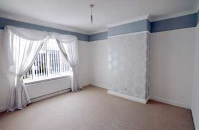  Image of 3 Bedroom Detached for sale at Wakefield West Yorkshire, WF2 8QL