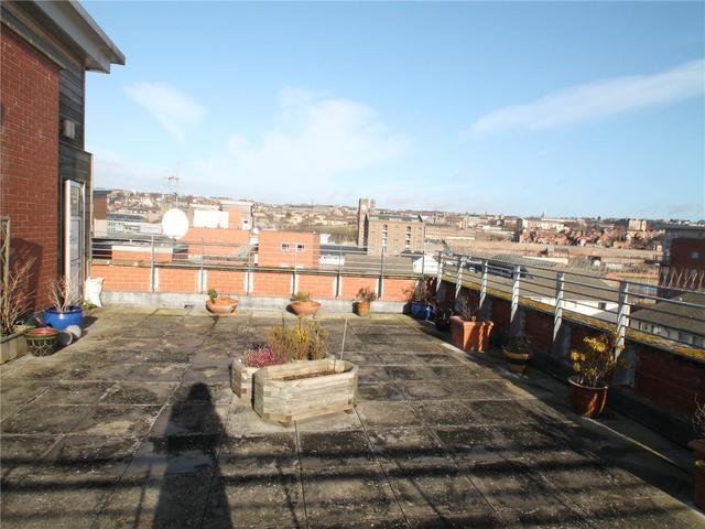  Image of 3 Bedroom Flat to rent at Dundee  Dundee, DD1 3BX