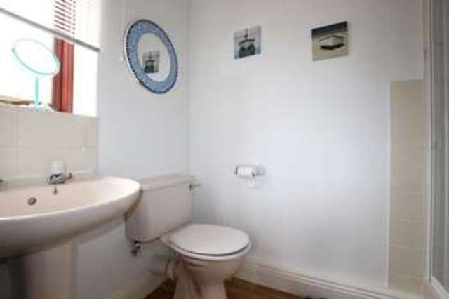  Image of 4 Bedroom Detached for sale at Gurnays Mead West Wellow Romsey, SO51 6BP