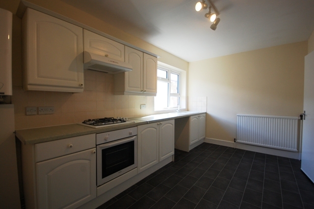  Image of 2 Bedroom Apartment to rent at Birkdale  Southport, PR8 2DE
