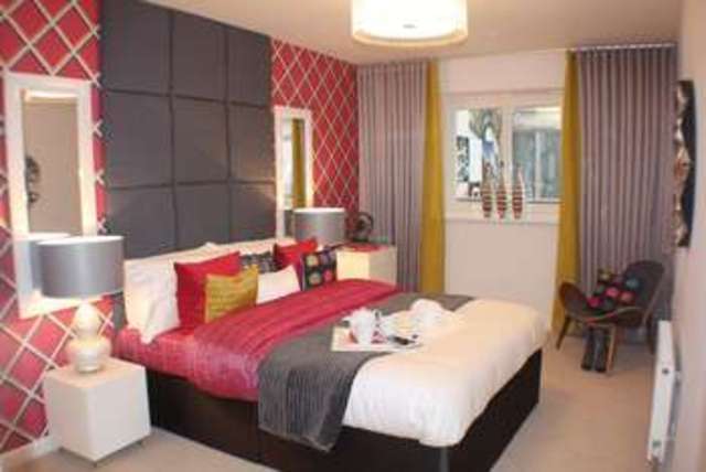  Image of 2 Bedroom Flat to rent at Whitestone Way  Croydon, CR0 4WN