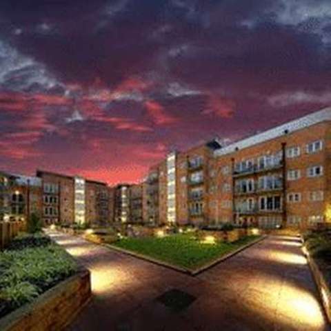  Image of 2 Bedroom Flat to rent at Whitestone Way  Croydon, CR0 4WN