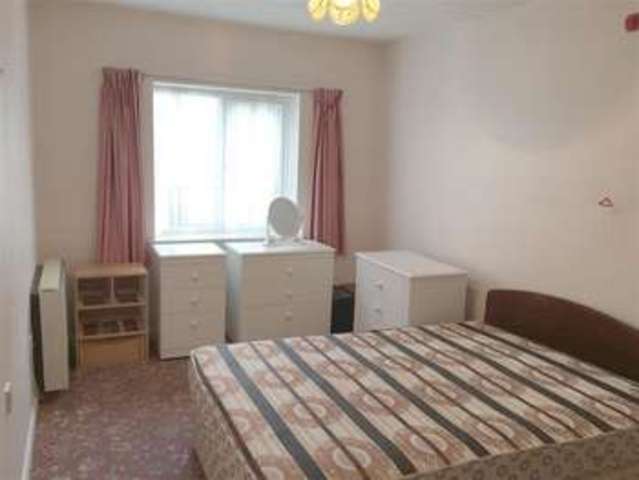  Image of 1 Bedroom Retirement Property for sale at Shirley Croydon Croydon, CR0 8TB