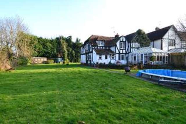  Image of 4 Bedroom Property for sale at 6 Shepherds Walk Chestfield Whitstable, CT5 3NB