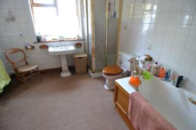  Image of 4 Bedroom Property for sale at 6 Shepherds Walk Chestfield Whitstable, CT5 3NB