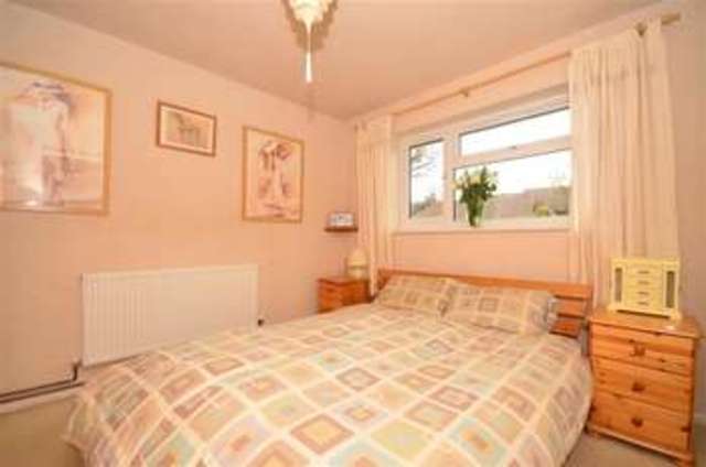  Image of 3 Bedroom Terraced for sale at Haywards Heath West Sussex Haywards Heath, RH16 4NT