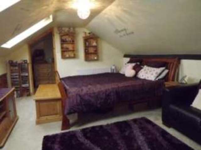  Image of 4 Bedroom Bungalow for sale at Bournemouth Dorset Kinson, BH11 8BU