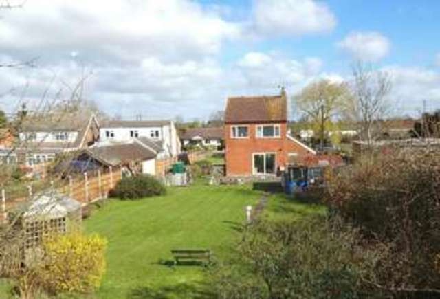 Image of 3 Bedroom Detached for sale at Chelmsford Road  Blackmore, CM4 0SD