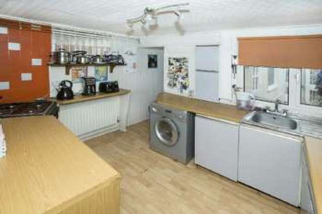  Image of 2 Bedroom Terraced for sale at Cholmeley Place  Reading, RG1 3NH