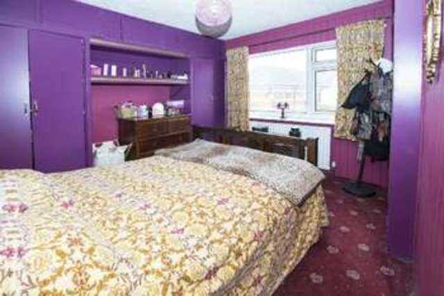  Image of 2 Bedroom Terraced for sale at Cholmeley Place  Reading, RG1 3NH