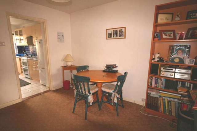  Image of 2 Bedroom End of Terrace to rent at Crescent Road  Brentwood, CM14 5JB