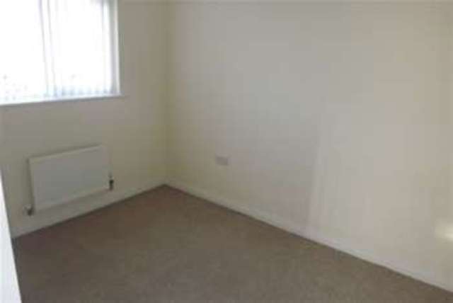  Image of 3 Bedroom Detached to rent at Liverpool, L21 2NB