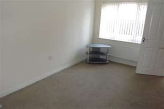  Image of 3 Bedroom Detached to rent at Liverpool, L21 2NB