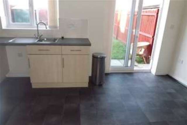  Image of 3 Bedroom Detached to rent at Liverpool, L21 2NB