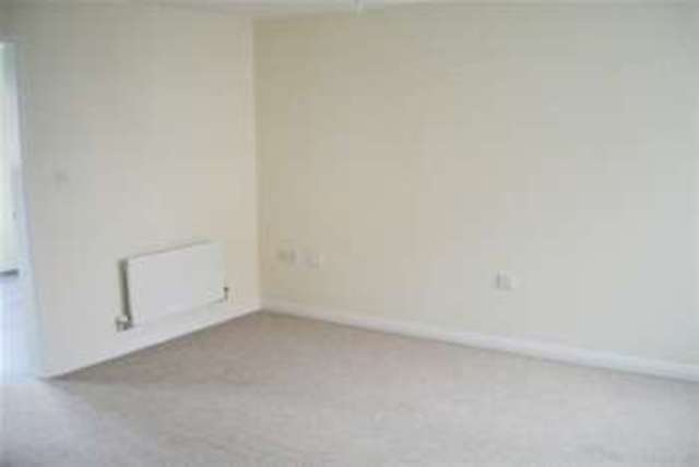  Image of 3 Bedroom Detached to rent at Liverpool, L21 2NB