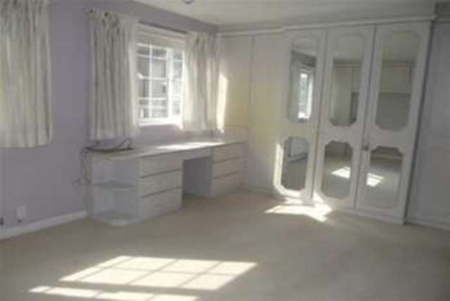  Image of 3 Bedroom Detached to rent at Liverpool, L25 5HT