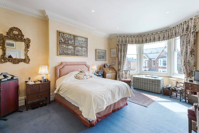  Image of 6 Bedroom Detached for sale at London  Clapham Common, SW4 9ER