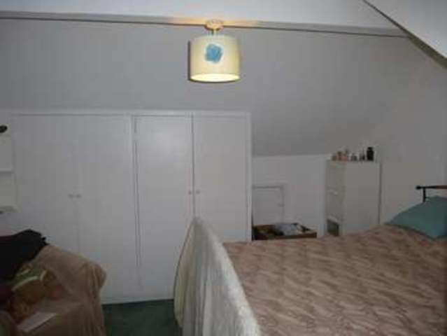  Image of 3 Bedroom Detached to rent at Ashley Heath  Ringwood, BH24 2ER