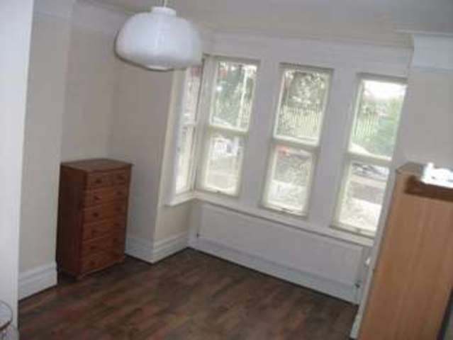  Image of House Share to rent at Frant Road  Thornton Heath, CR7 7JW
