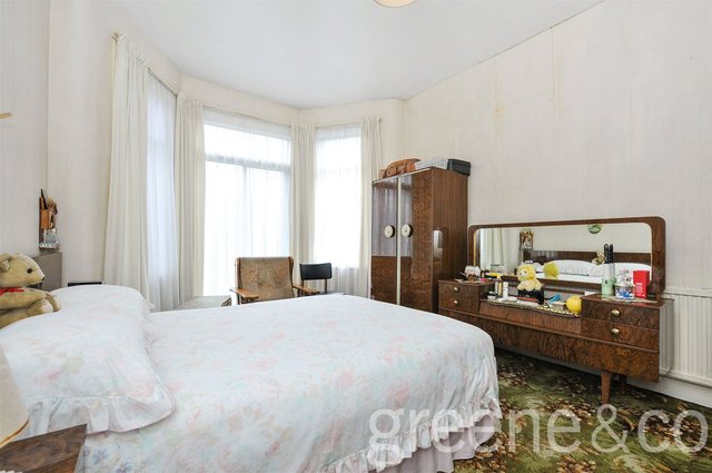  Image of 4 Bedroom End of Terrace for sale at Crouch End London Hornsey, N8 8QY