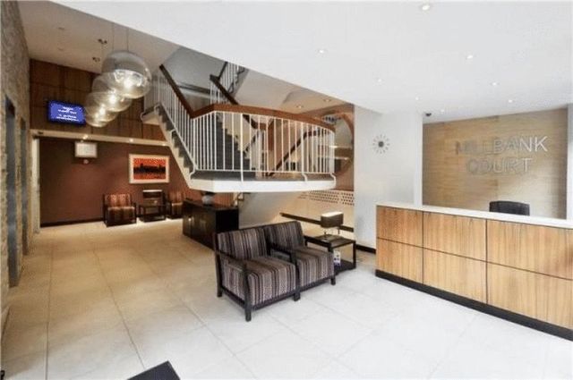  Image of 1 Bedroom Flat to rent at John Islip Street  London, SW1P 4LG