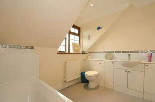  Image of 4 Bedroom Detached for sale at Jury Lane  Sidlesham, PO20 7PX