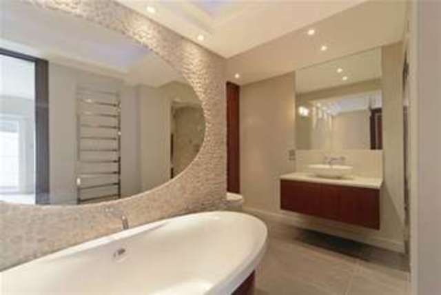  Image of 4 Bedroom Property to rent at London, SW10 0LF