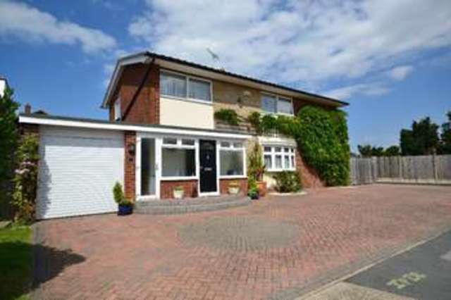  Image of 4 Bedroom Property for sale at Laxton Way Chestfield Whitstable, CT5 3JN