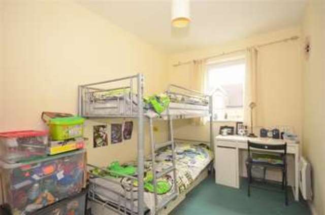  Image of 2 Bedroom Apartment for sale at Sutton Surrey Sutton, SM1 4FP