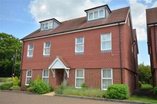  Image of 2 Bedroom Apartment for sale at Ashington West Sussex Ashington, RH20 3GH